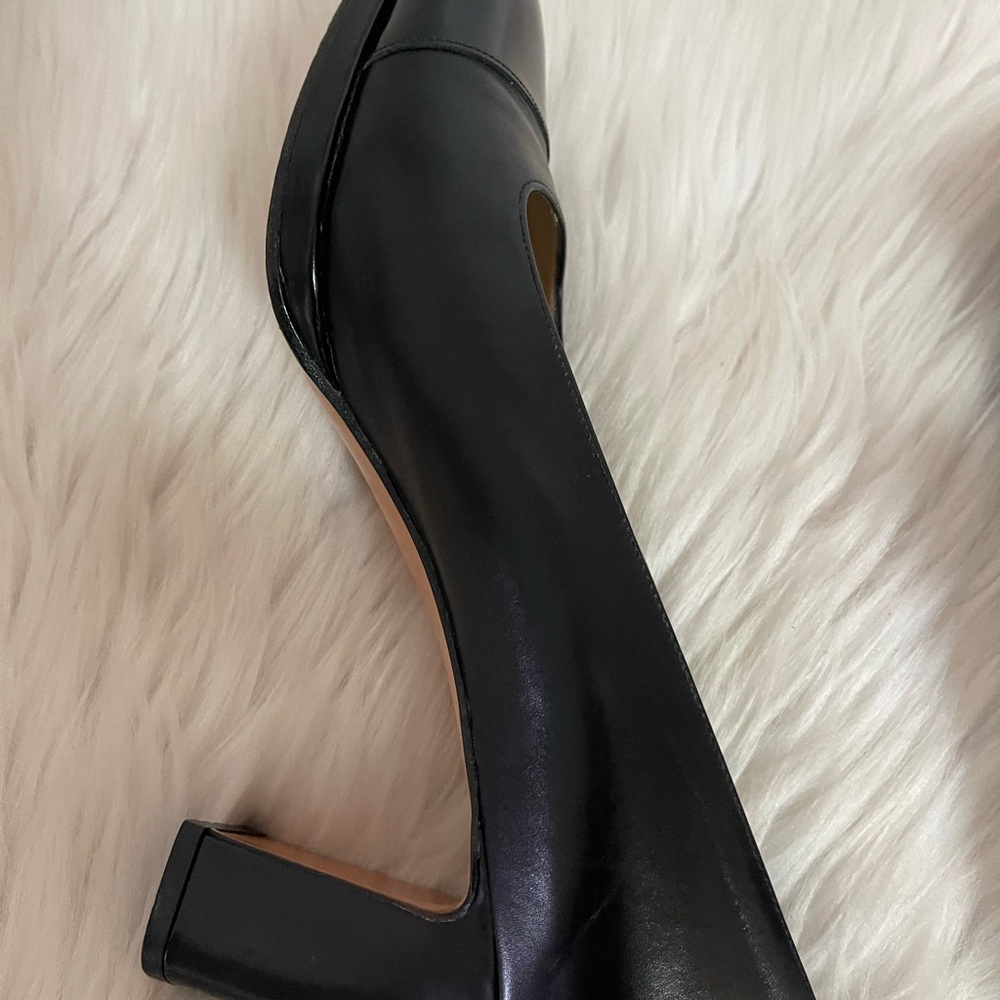 Salvatore Ferragamo Platform Block Heel Dress Shoe. - Picture 16 of 16